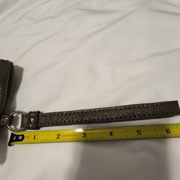 Vintage Jennifer Lopez Pebbled Grey Wristlet - Picture 7 of 9